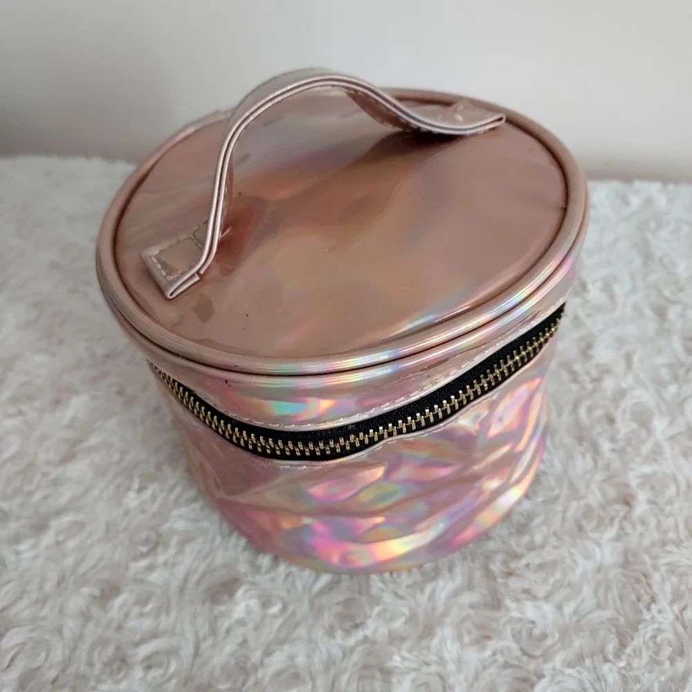 Small Round Retro Iridescent Pink makeup carrying case bag Travel Vacation